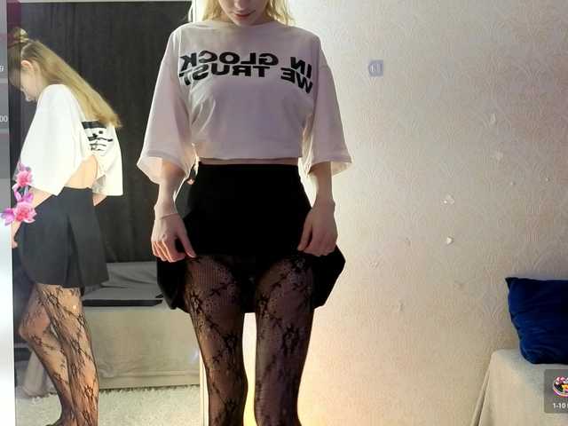 SugarNyaa's BongaCams show and profile