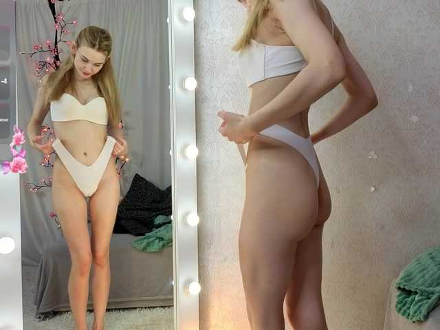 SugarNyaa's BongaCams show and profile