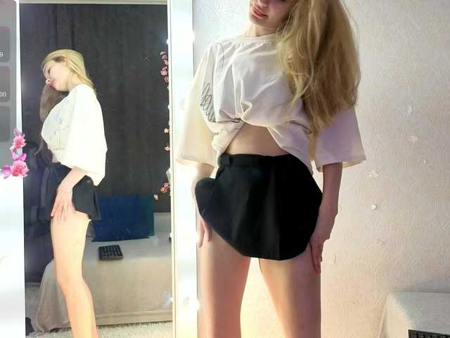 SugarNyaa's BongaCams show and profile