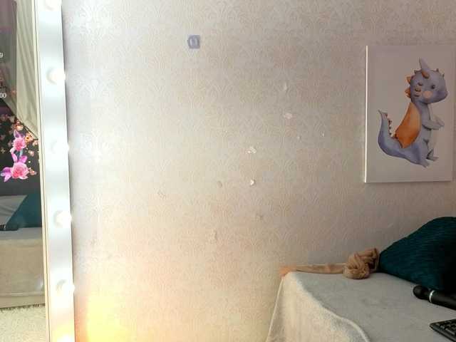 SugarNyaa's BongaCams show and profile