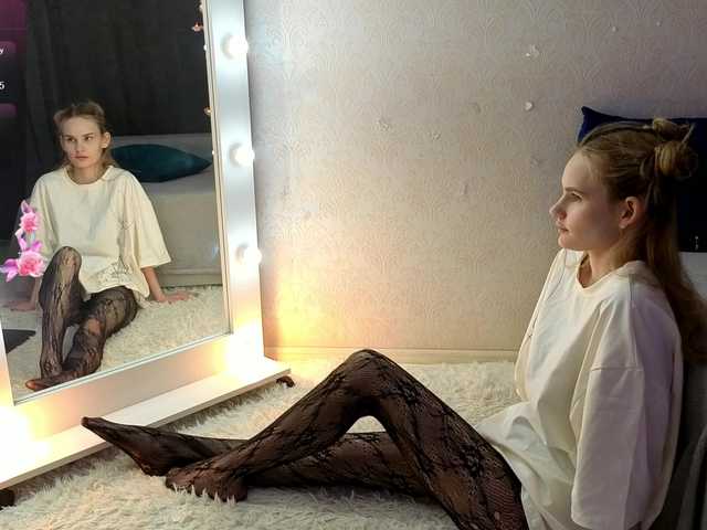 стрип от SugarNyaa