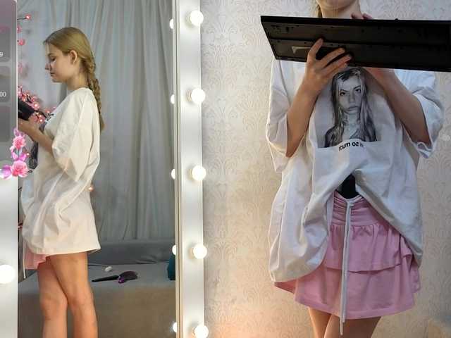 SugarNyaa's BongaCams show and profile