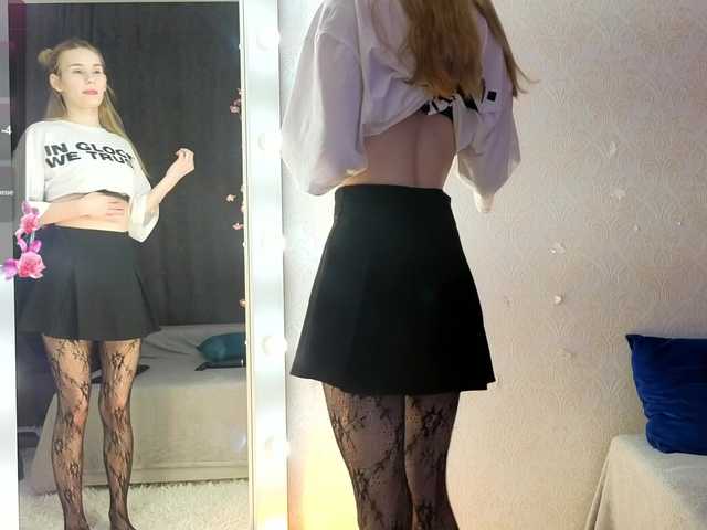 SugarNyaa's BongaCams show and profile