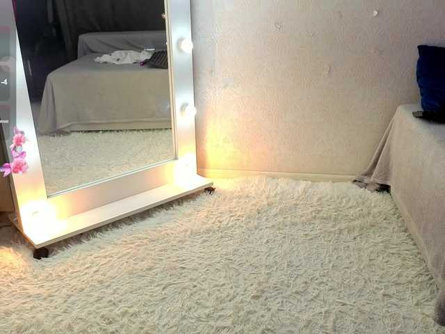 SugarNyaa's BongaCams show and profile