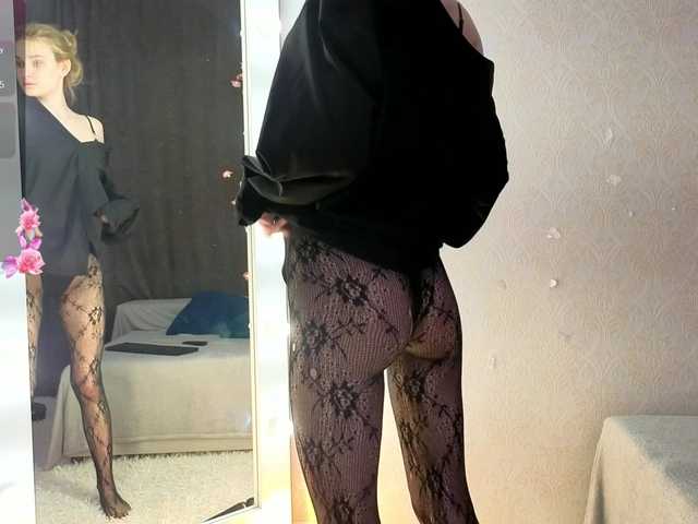 SugarNyaa's BongaCams show and profile