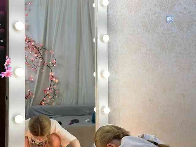 Live stream of SugarNyaa