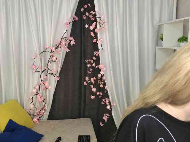 SugarNyaa webcam