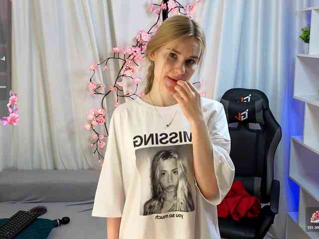 Live stream of SugarNyaa