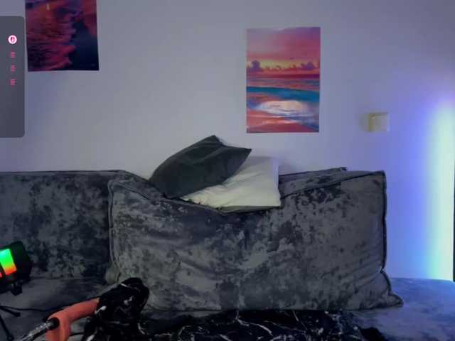 SweetMi333 live cam on BongaCams