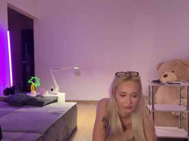 Mis_Squirt webcam