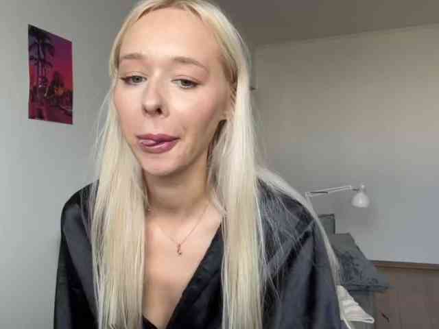 Mis_Squirt webcam