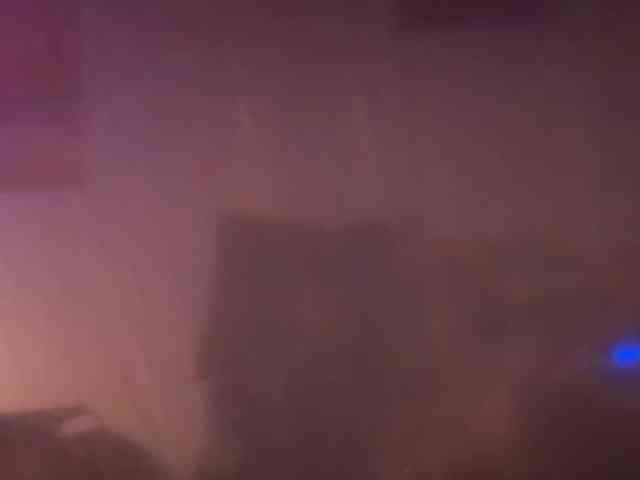 Mis_Squirt webcam