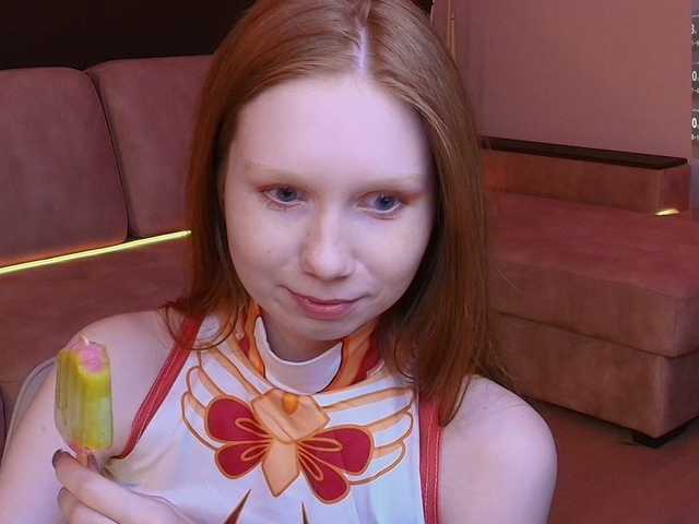 Lakisha Nude Live Sex Shows