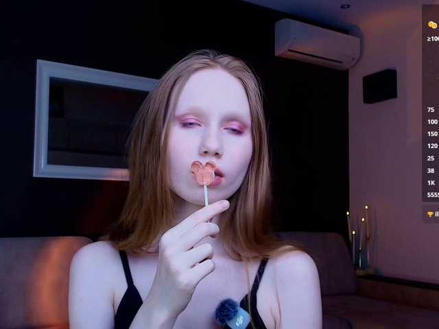 Lakisha live cam on BongaCams