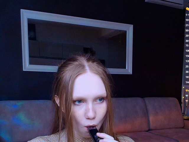Lakisha live cam on BongaCams
