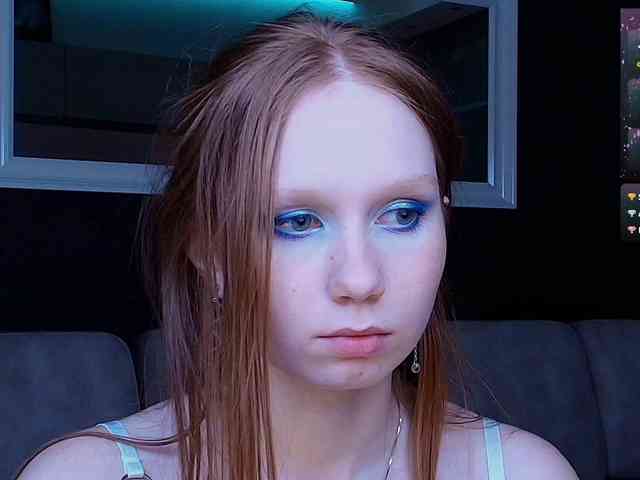 Model: Lakisha