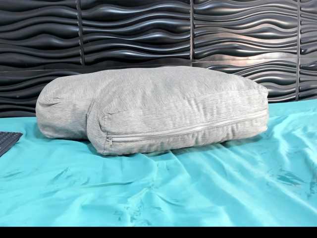 Aleja-Rousse's BongaCams show and profile