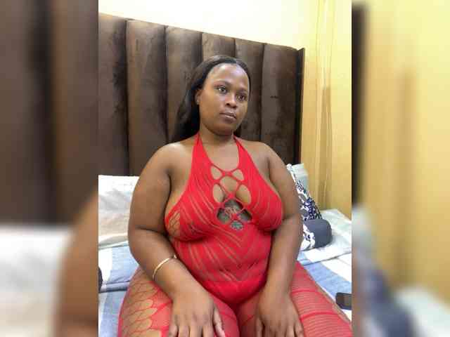 Your-Milly168 webcam