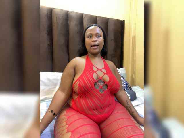Your-Milly168 webcam