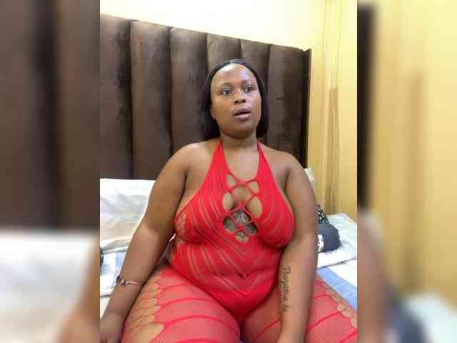 Your-Milly168 webcam