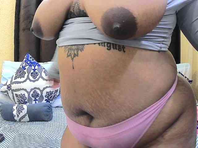 Your-Milly168 webcam