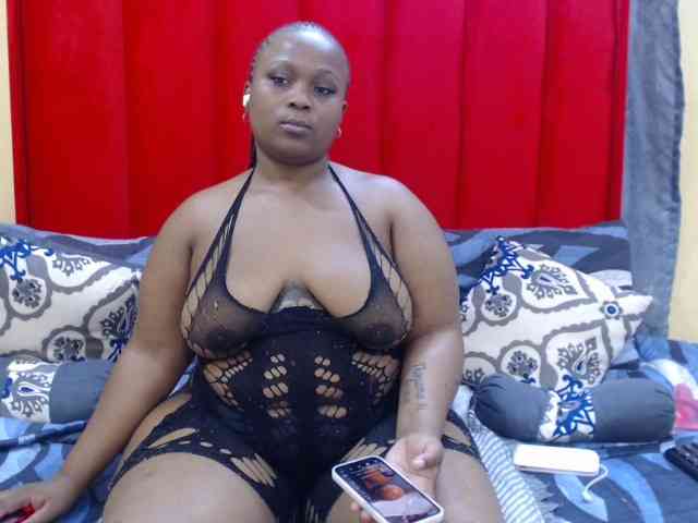 Your-Milly168 webcam