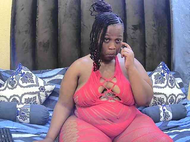 Your-Milly168 webcam