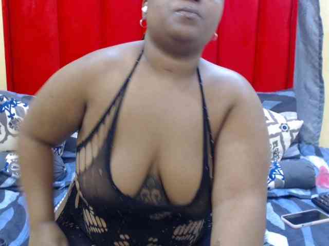 Your-Milly168 webcam