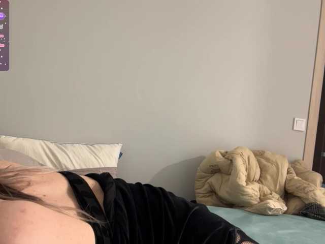 Peachy-keens's BongaCams show and profile