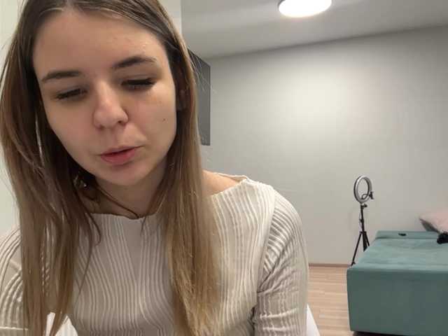 Peachy-keens's BongaCams show and profile