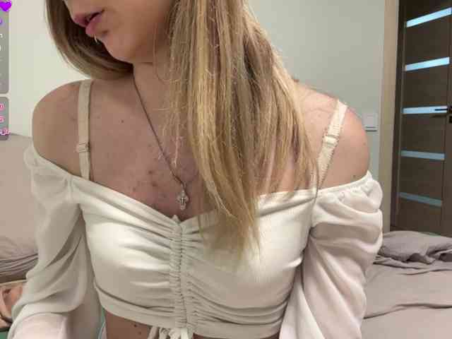 Peachy-keens webcam