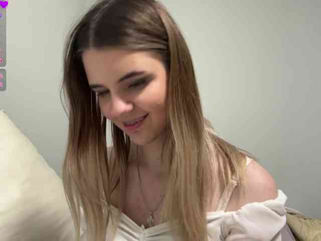 Peachy-keens webcam
