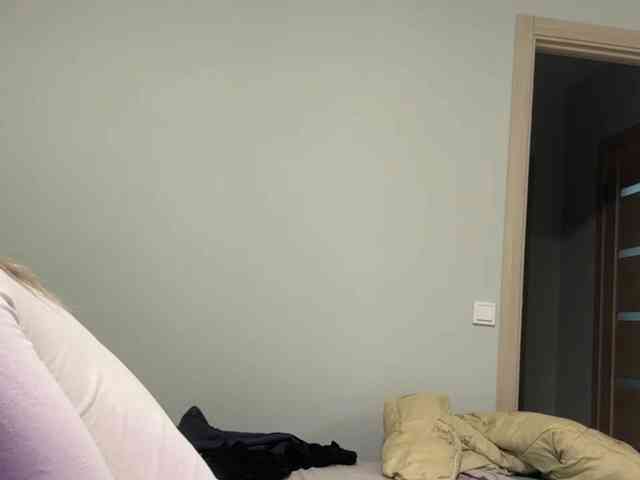 Peachy-keens webcam