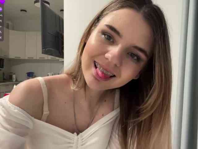 Peachy-keens webcam