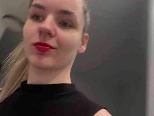 Peachy-keens webcam