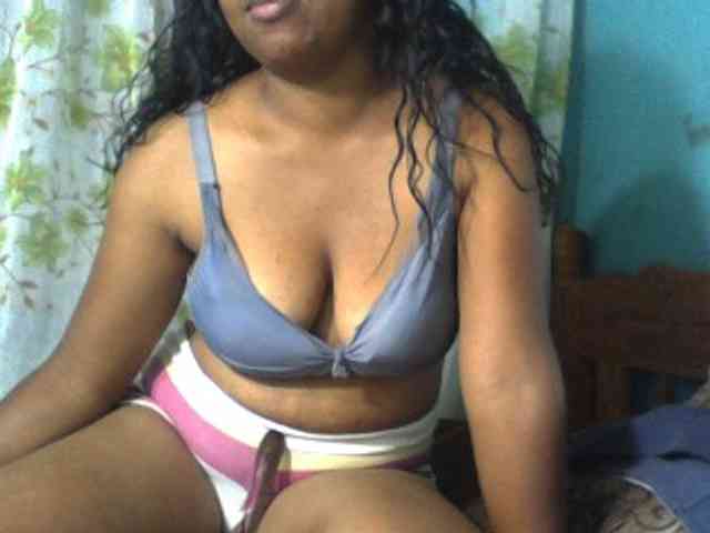 kaelah webcam
