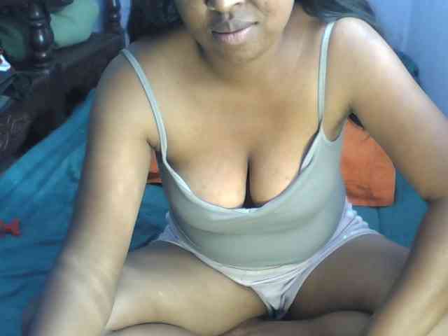 kaelah webcam