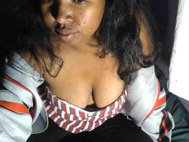 kaelah webcam