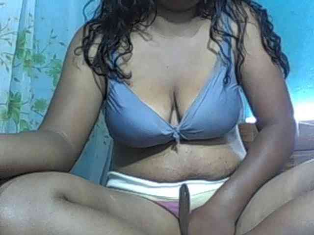 kaelah webcam