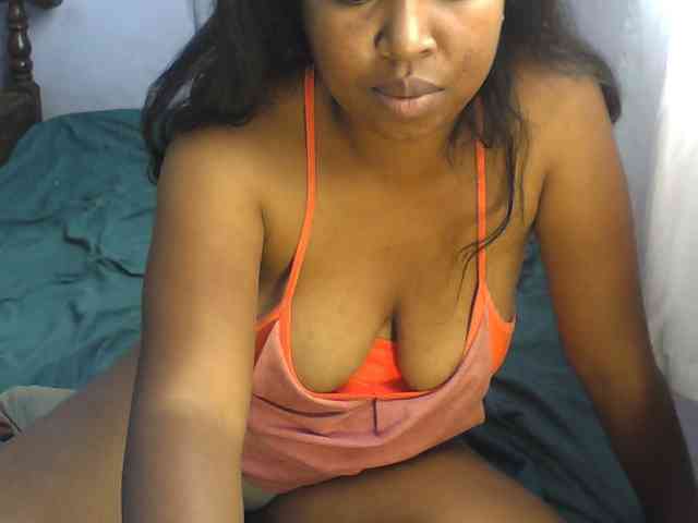 kaelah webcam