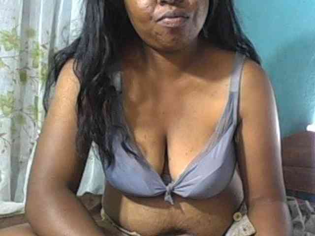 kaelah webcam