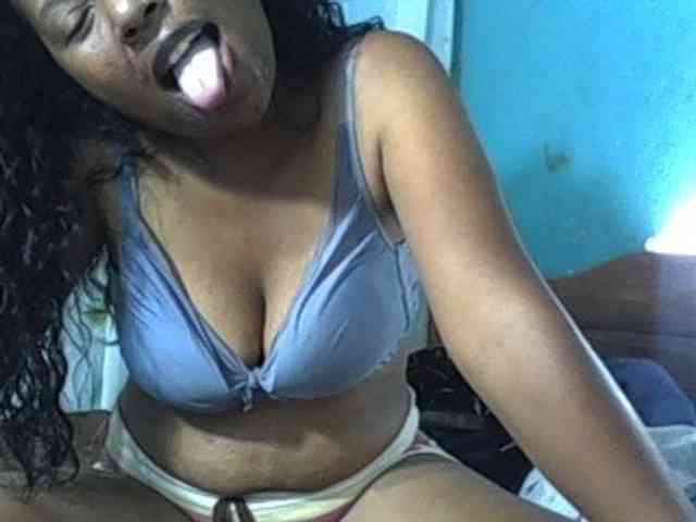 kaelah webcam