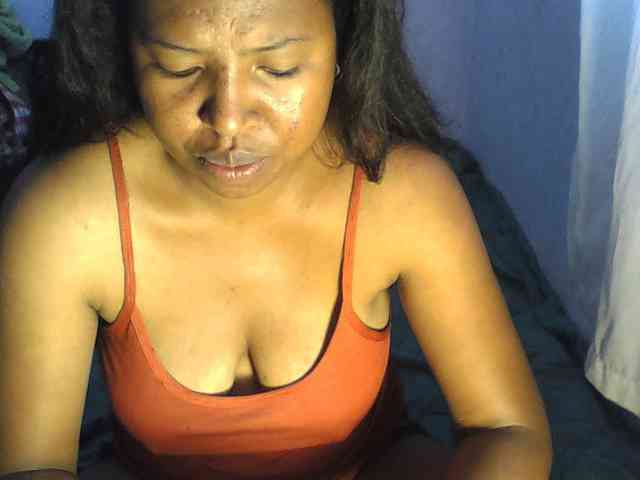 kaelah webcam