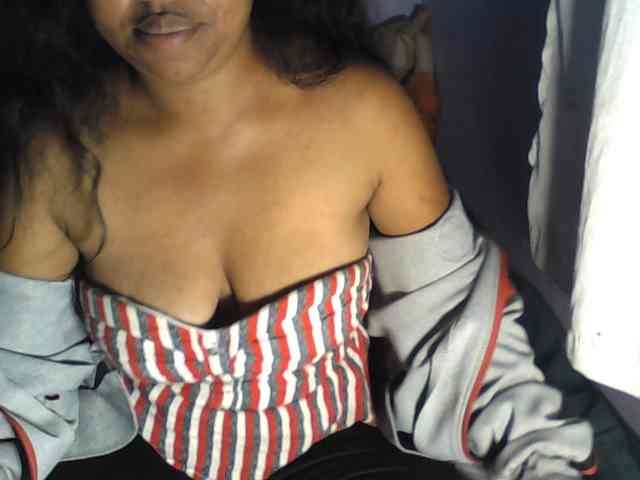 kaelah webcam