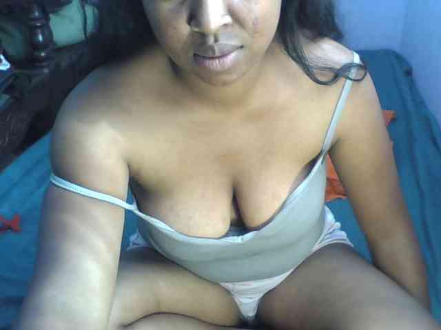 kaelah webcam