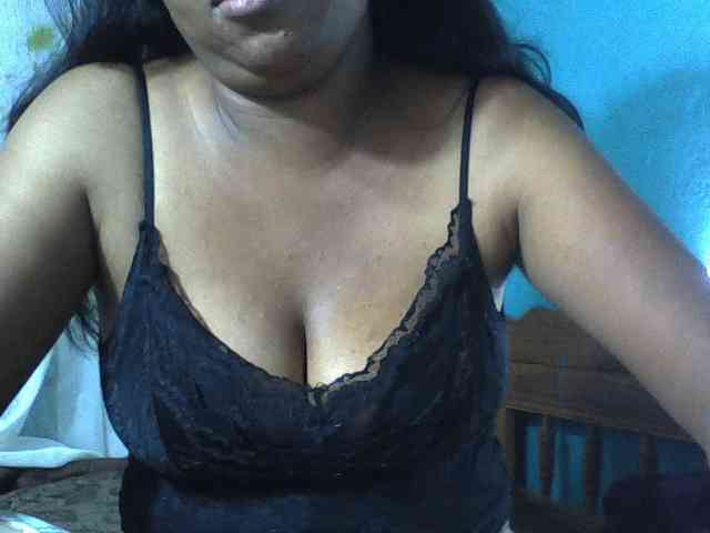 kaelah webcam