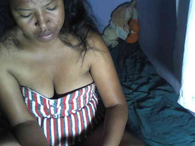kaelah webcam