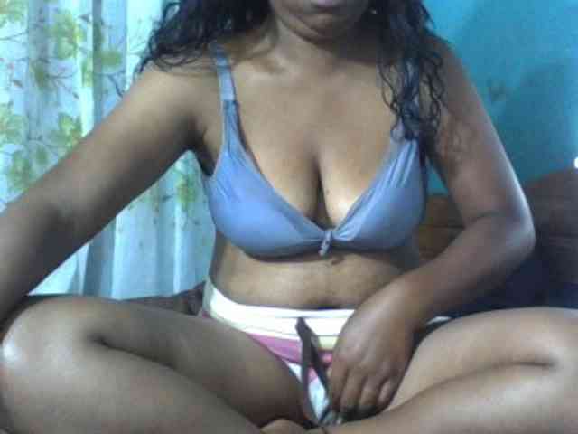 kaelah webcam