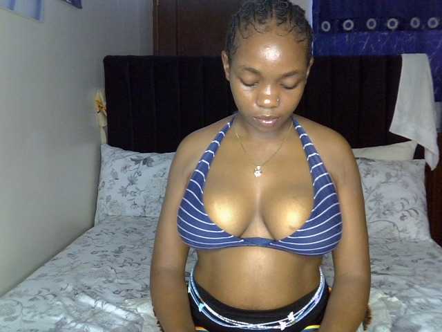 Sexy-tirri live cam on BongaCams