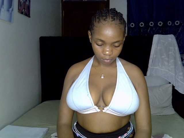 Sexy-tirri live cam on BongaCams